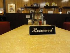 booth where 'sopranos' faded to black reserved in memory of gandolfini